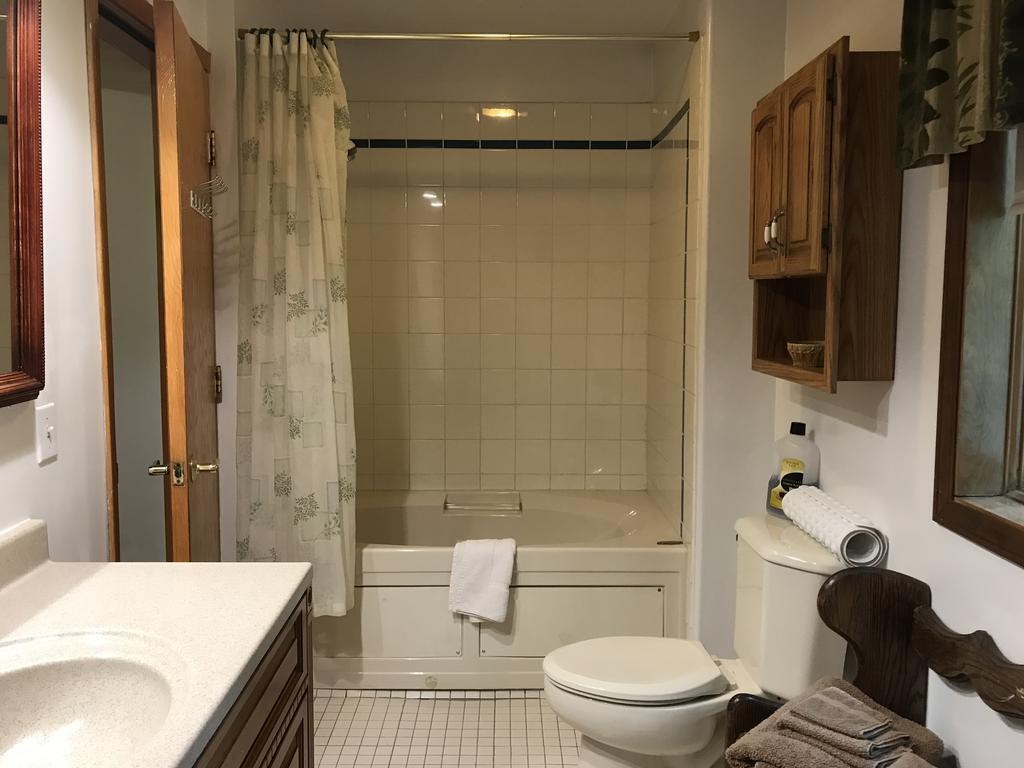 7 Gables Inn & Suites Φέρμπανκς Εξωτερικό φωτογραφία